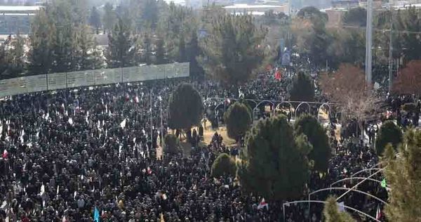 حزب الله حيّا المسيرات المليونيّة في إيران:
أميركا تصرُّ على التخريب وتستخدم الكيان الصهيوني كأداة إجرام