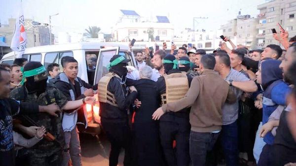 الدفعة الرابعة… خطوة نحو التهدئة بتبادل الأسرى بين حماس و"إسرائيل"