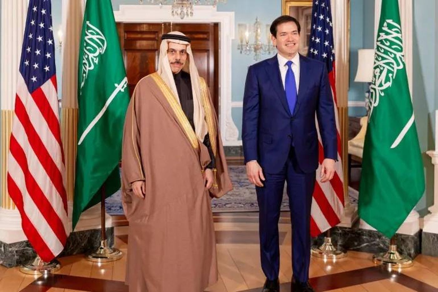 واشنطن والرياض تؤكدان الشراكة الاستراتيجية وسط توترات إقليمية