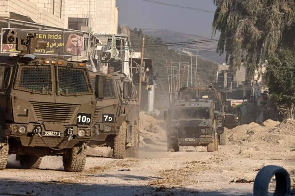 الإخبارية السورية: قوات الاحتلال الإسرائيلي تستأنف أعمالها ضمن مشروع "سوفا 53" غربي قرية العشة بريف القنيطرة الجنوبي