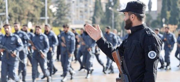 سوريا: توقيف 7 على خلفية وفاة شاب ضرب أثناء احتجازه لدى الشرطة