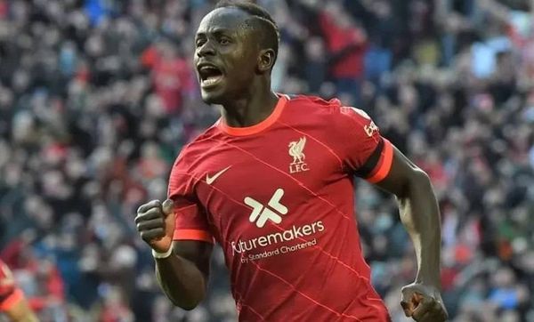 أبرزهم ماني.. ليفربول قد يخسر 10 لاعبين هذا الصيف