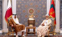 قطر وعُمان تؤكدان أهمية الحلول السلمية لحفظ استقرار المنطقة