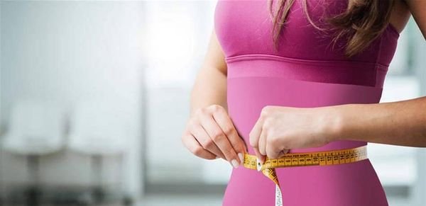 تخلّص من دهون البطن بعد رمضان بوصفة طبيعية تُحضّرها في المنزل!