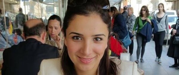 أستراليا تمنع سائحة بريطانية من دخول أراضيها... والسبب سوريا!!