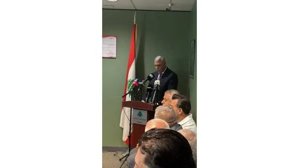 شقير يطلق العمل بالجوازات البيومترية في ميشيغان وواشنطن
