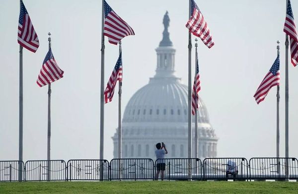 عناد أميركي