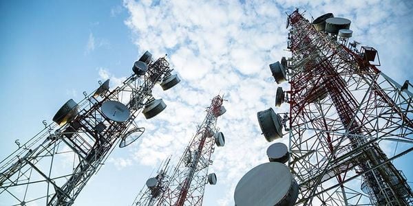 وزارة الاتّصالات تطلق مشروع ‎5G‎ الوطني بالتعاون مع 