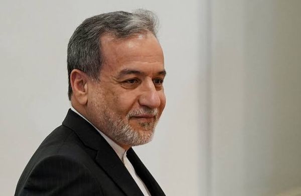 عراقجي يرد على الصفدي: كم ننتظر قبل الرد على منتهك سيادة إيران والعرب؟