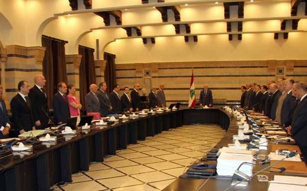ضمانات لـ 8 آذار مقابل رئاسة الحكومة للحريري