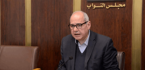 خلف: مخالفة جسيمة للقانون في ملف الكفالات الجزائية