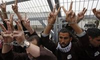 هيئة الأسرى : الاحتلال تعمد إيذاء الأسرى جسدياً