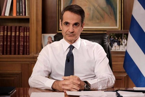ميتسوتاكيس: زلزال تركيا فرصة لإعادة رسم العلاقات بين أثينا وأنقرة