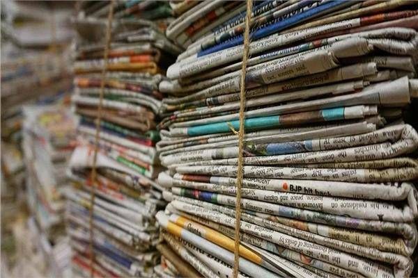 الإمارات توقف تداول الصحف والمجلات الورقية