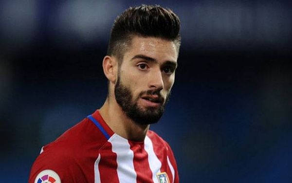 «فوتبول ليكس» : ما السبب وراء

رحيل كاراسكو عن اتلتيكو مدريد ؟