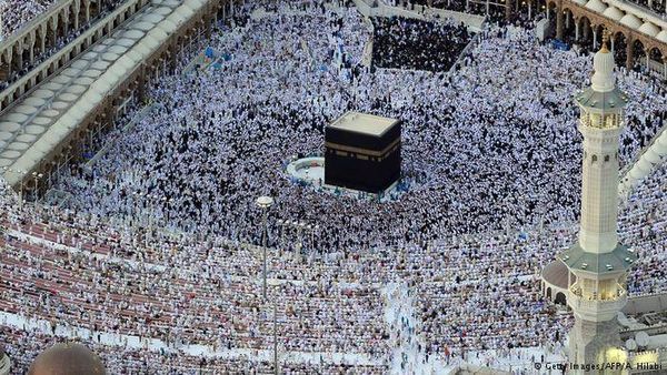 إيران والسعودية – علاقات لا تقتصر على النزاع المذهبي فقط