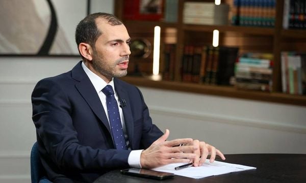 الخير يدعو إلى إعادة النظر بقرار منع النقل البري للعمرة