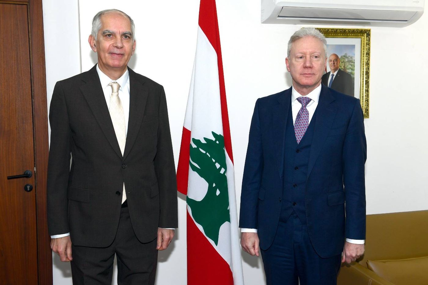 رجّي يبحث مع السفير الفرنسي الوضع في الجنوب والتحضيرات لمؤتمر دعم الجيش