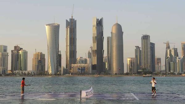 قطر تصدر قرارا بشأن إقامة الأجانب وتملكهم