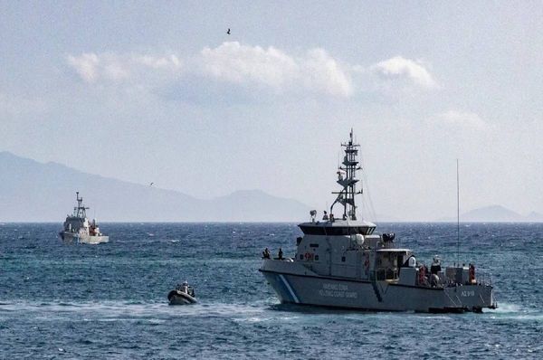 مقتل مهاجرين نتيجة اصطدام قاربهم بزورق لخفر السواحل اليونانيين