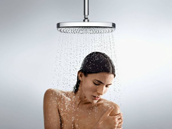 لا تستحمي عند دورتك الشهرية .. لهذه الاسباب