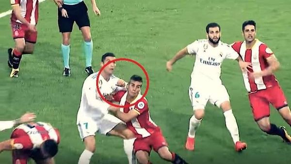 هل يتعرض رونالدو لعقوبة مغلظة بسبب هذا الاعتداء؟ (فيديو)
