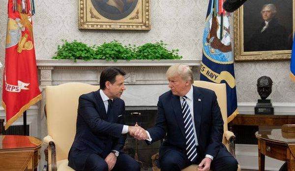 Trump reçoit l'Italien Conte, un Européen proche de ses idées