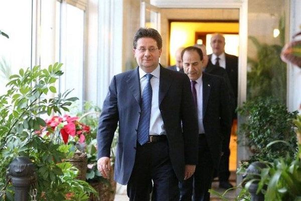 جعجع يلتقي كنعان موفدا من عون