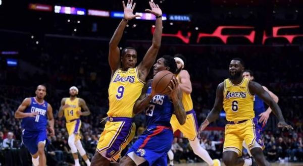NBA: هيت يهزم هوكس وسقوط ليكرز