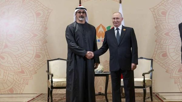 ولي عهد أبوظبي يلتقي بوتين ويبحثان تطوير التعاون الإماراتي ـ الروسي