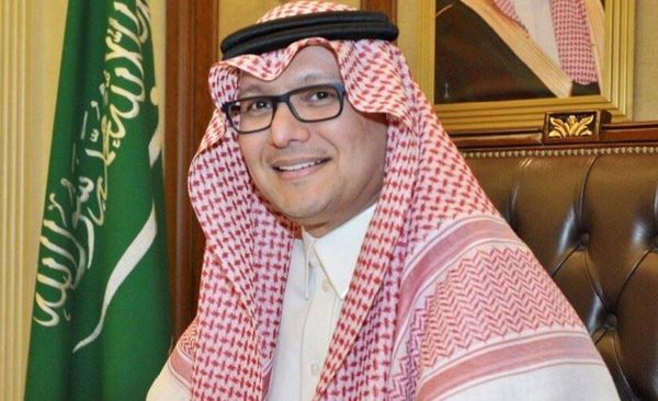 وداع هادئ بعد عقدٍ من الحضور