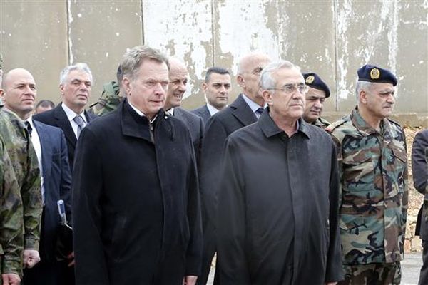 سليمان ونظيره الفنلندي في الجنوب: لتكن المقاومة دعماً لحاجة الجيش