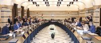 كيف سيتعامل الوفدان العسكريان اللبناني والإسرائيلي في تامبا؟
اقرار الموازنة وسط تحفظات... ماذا عن لقاء دمشق حزب الله؟