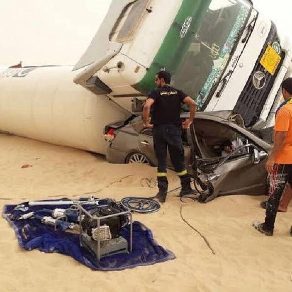 بالفيديو - العناية الإلهية أنقذته من موت محقّق!