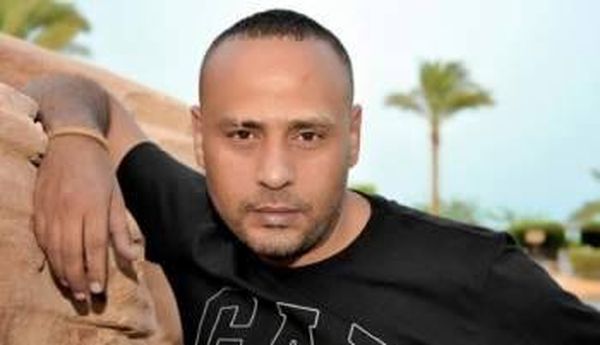 بالصورة: محمود عبد المغني ينجو من حادث سيارة؟
