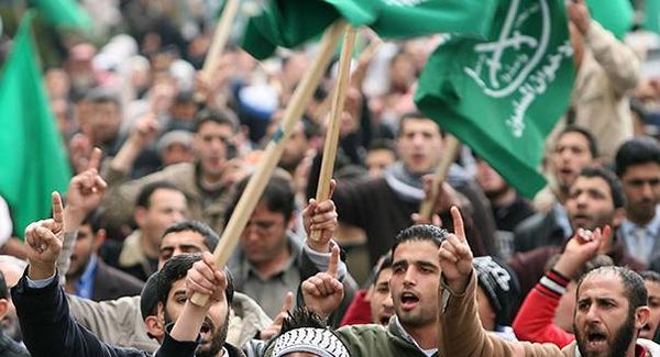 قرار بإدراج قياديين متوفين من "الإخوان" على قوائم الإرهاب في مصر