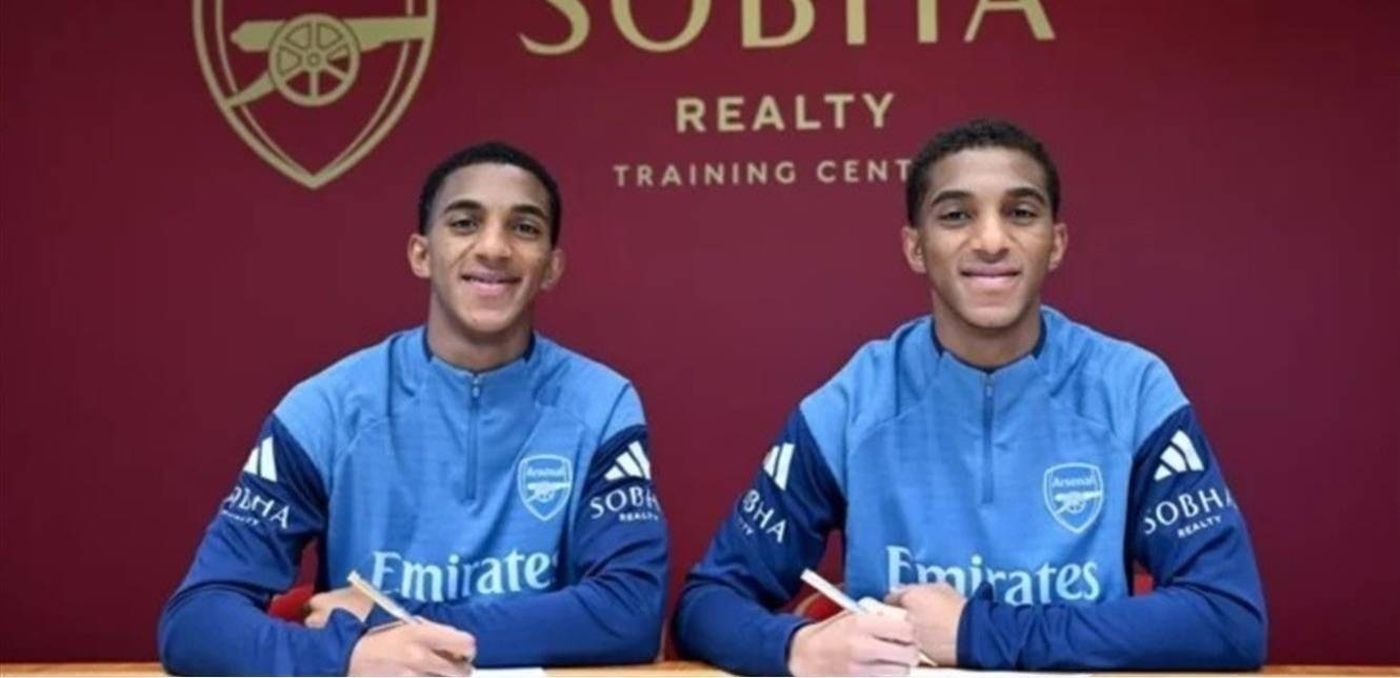 آرسنال يضم التوأم الإكوادوري كوينتيرو