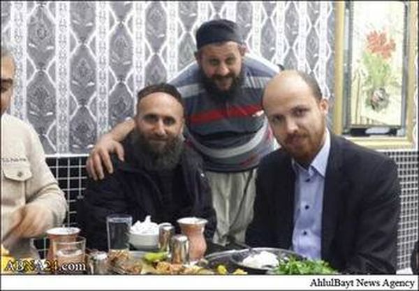 بالصور نجل اردوغان بلال  عضو في داعش  ومافيا الفساد في تركيا