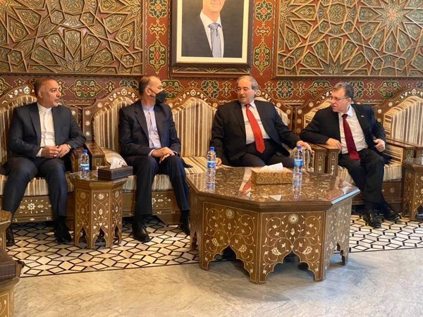 وفد ايراني رفيع المستوى في دمشق