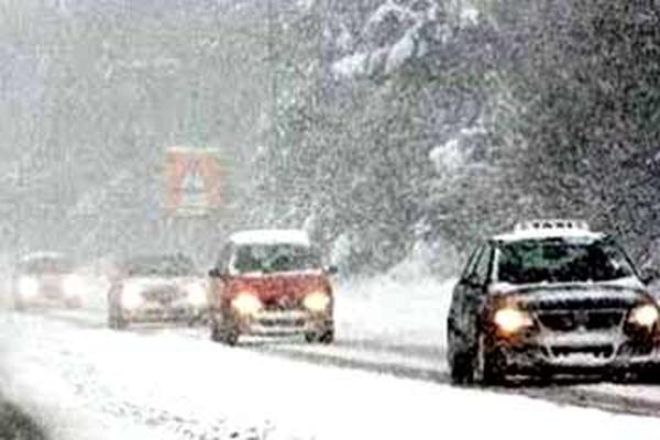 
عاصفة ثلجية تضرب شمال شرق الولايات المتحدة