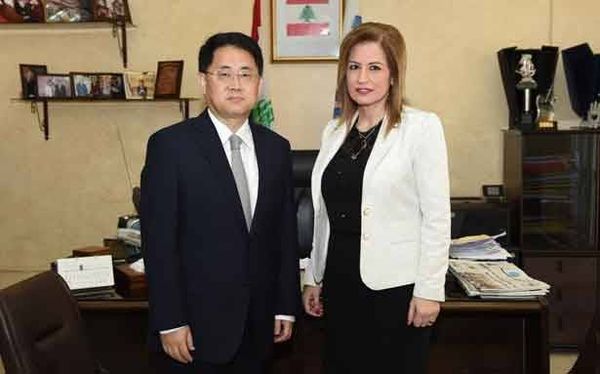 لمناسبة انتهاء مهماته في لبنان
سفير الصين زار باسيل وجريج