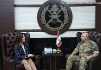 قائد الجيش استقبل شيّا وريزا