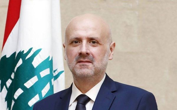 "للبحث في العلاقات"... مولوي يلتقي السفير التونسي