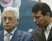 القاهرة تدخل على خط الحرب بين عباس ودحلان...وحماس تصعّد: اغلاق معبر رفح 
