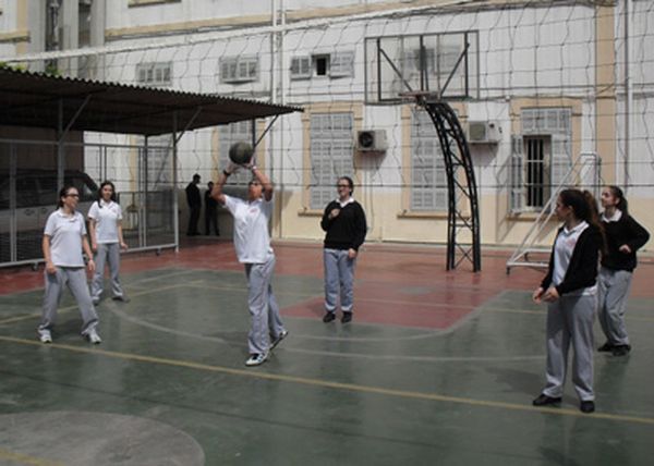 طائرة داخلية للإناث في زهرة الإحسان