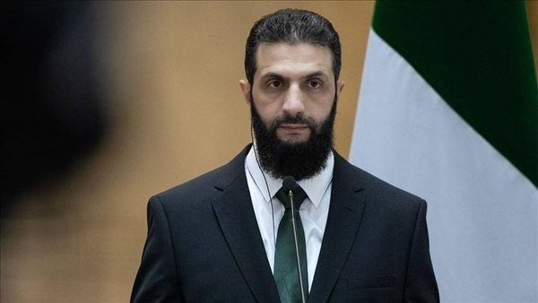 كيف يرى الشرع علاقات "سوريا الجديدة" مع واشنطن وموسكو؟