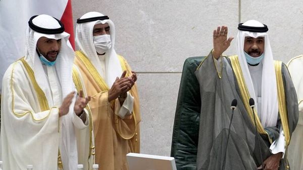 أمير الكويت يكشف عن "سلاح الدولة الأقوى في مواجهة كافة الأخطار"