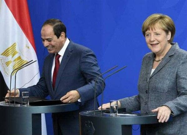 ما سرّ هدية ميركل للسيسي التي لم يعلن عنها؟