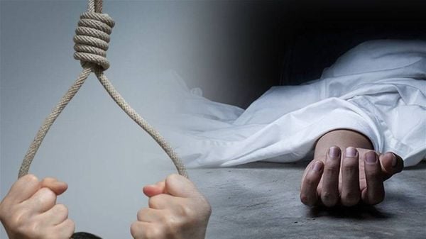 قصة حب أدت للمأساة..  انتحار ممثلة "بوليوود"
