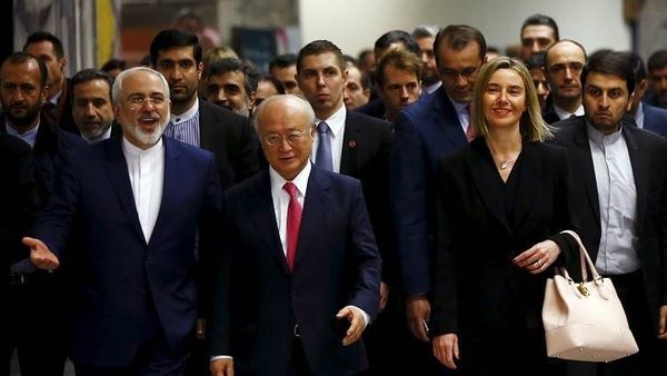 واشنطن وبروكسل تعلنان رفع عقوباتهما عن إيران